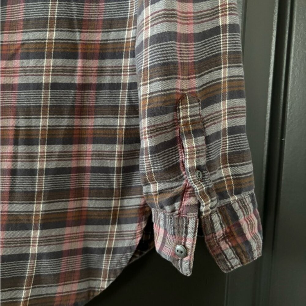 Melrose and Market Plaid Flannel Buttoned Plaid Warm Rustic w Front Pockets SM - Picture 7 of 7